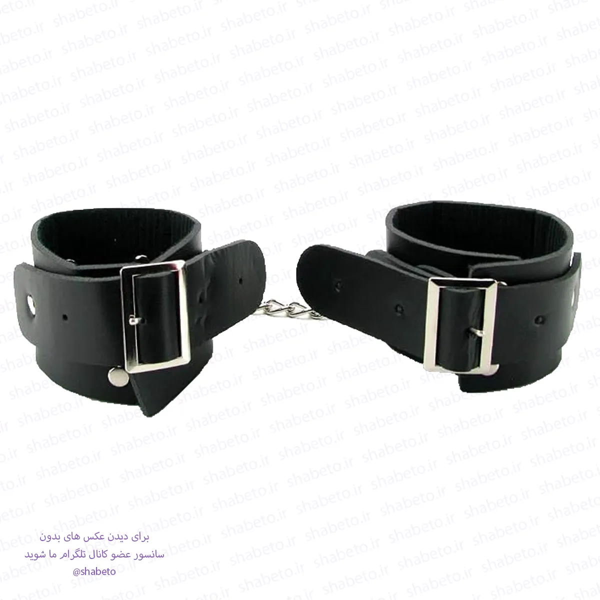 women-leather-handcuff-1 جفت دستبند چرمی مشکی زنجیردار BDSM زنانه با سگک فلزی شب تو